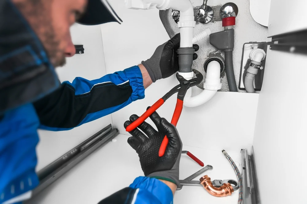 plumbing repairs falkirk.webp