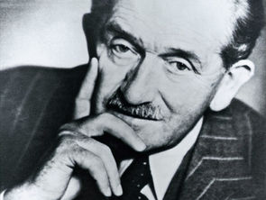 Ferdinand Porsche und der Volkswagen: Die widersprüchliche Geschichte des VW Käfers