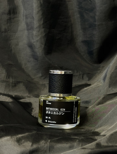 ボタニカルジン | Botanical Gin | Shizuku Fragrances