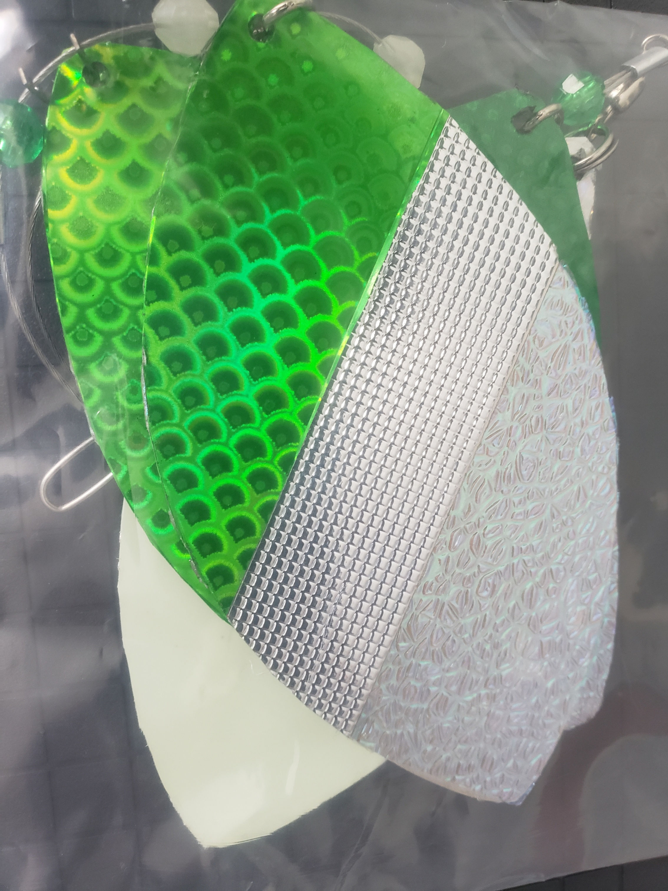 Uv Green   lakerBell