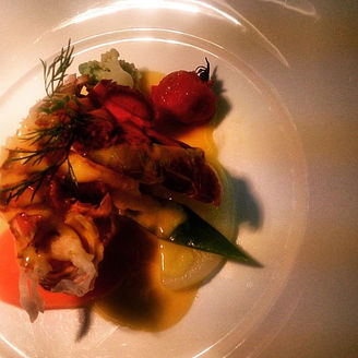 Fricasse de homard et de legumes saison sauce creme a la mangou

オマール海老　マンゴーのソースと野菜