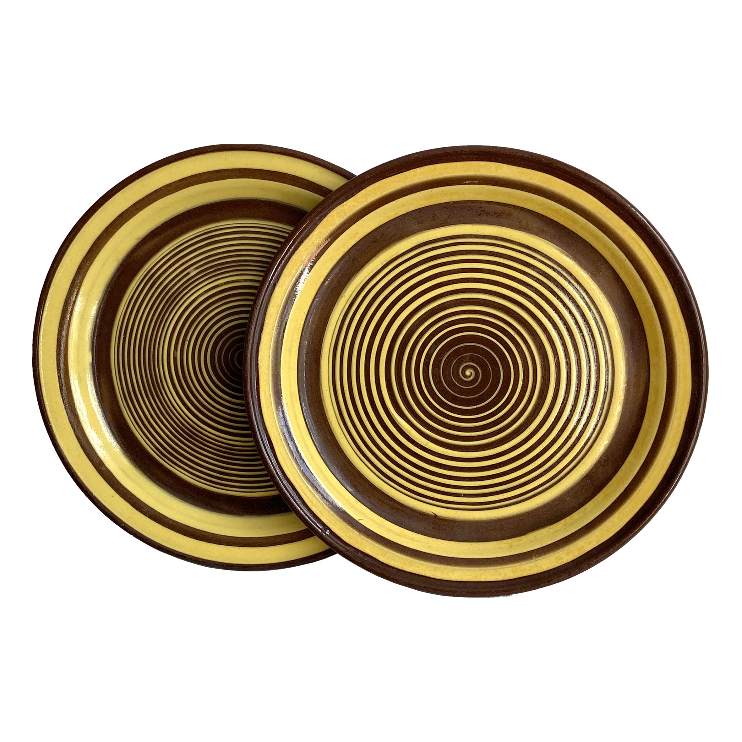 PAIR OF SPIRAL PATTERN SIDE PLATES