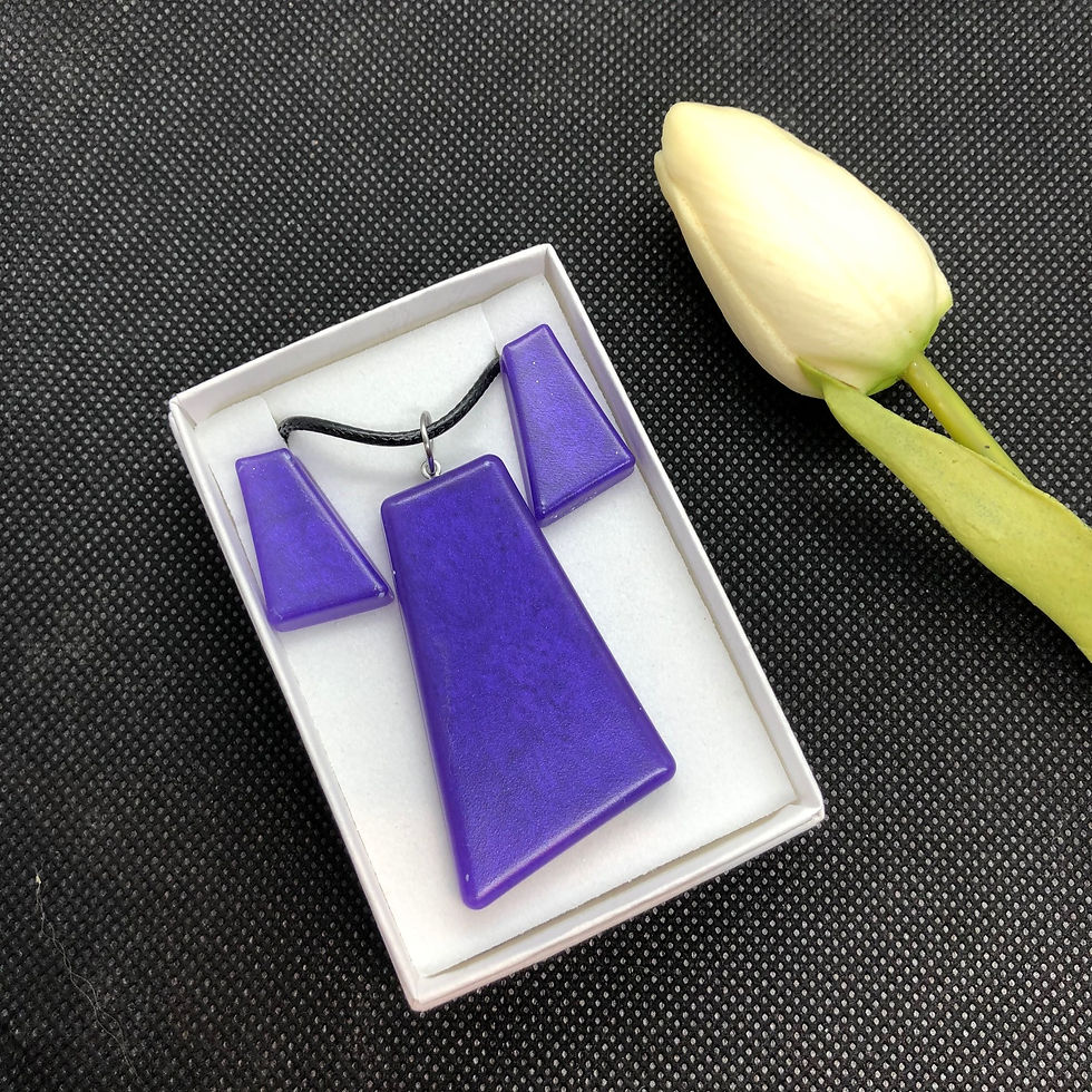 Thumbnail: Large Irregular Pearlescent 2 Piece Resin set