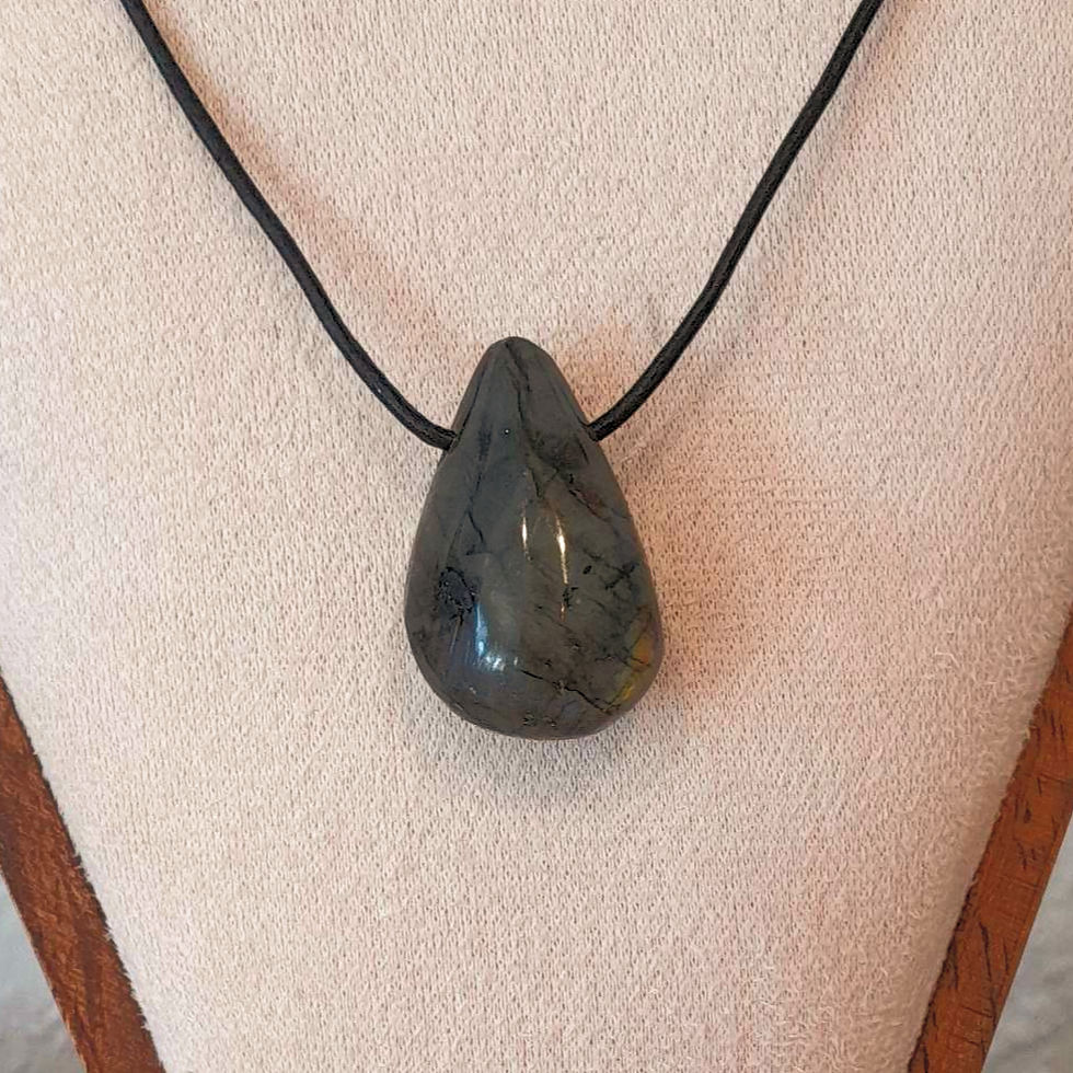 Miniaturbild: Labradorit Anhänger, Tropfenform, Drop Shape gebohrt, Größe M (III)