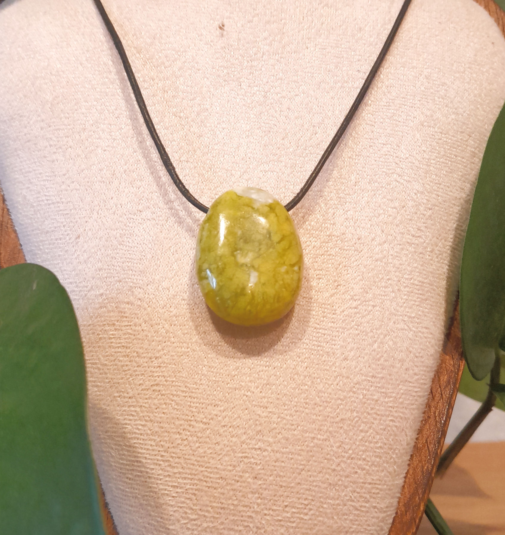 Lizardit Kettenanhänger, gebohrt, Drop Shape, Tropfenform