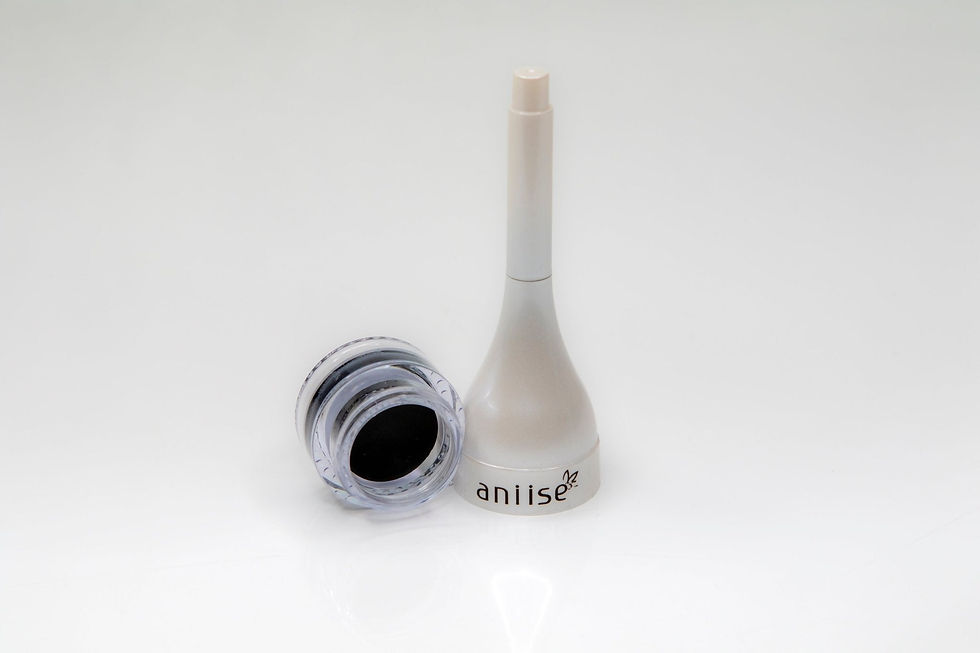 Thumbnail: Gel Eyeliner with Built-in Brush