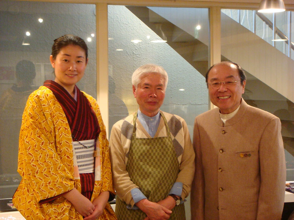 With Master Hozumi and his marchant