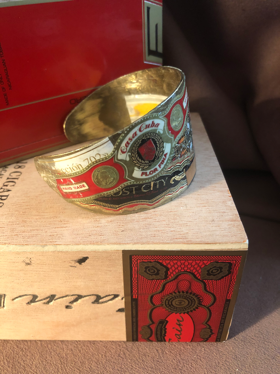 Thumbnail: Mixed cuff