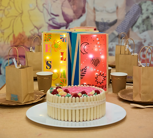 ambiance anniversaire gateau