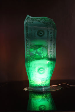 dollar_lamp_vincent_sabatier_2.jpeg