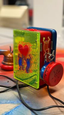téléphone keith haring.jpeg