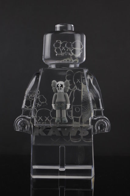 Roboclusion Kaws 2