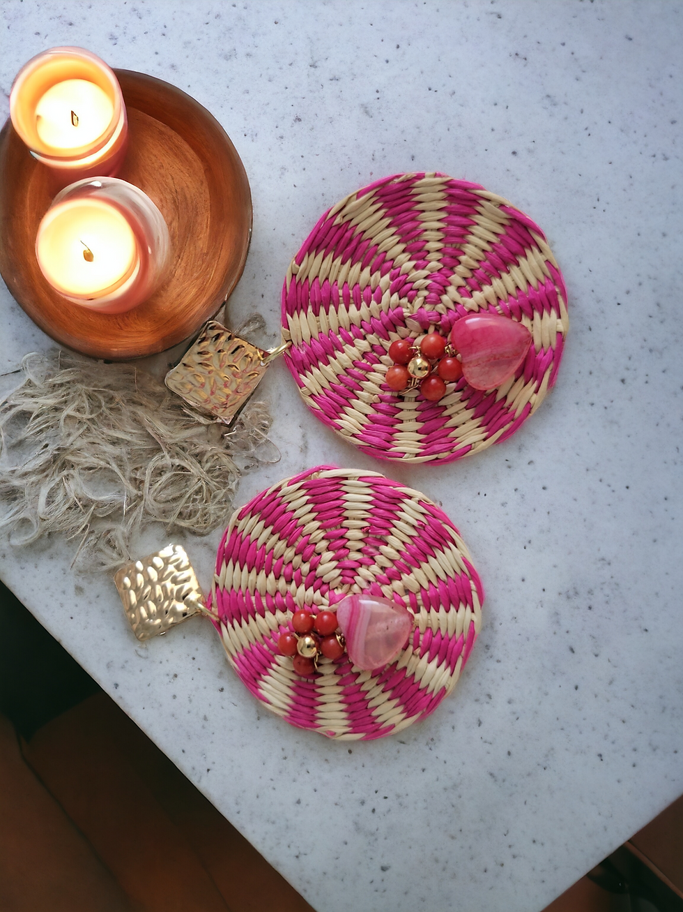 Thumbnail: Swirl pink toquilla disk earrings with love pink quartz hearts