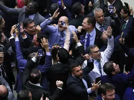 Derrota do Governo: Câmara Rejeita MP de Tributação e Abre Risco Fiscal de R$ 42 Bilhões