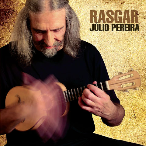 "Rasgar" é o título do Livro/Disco de Júlio Pereira