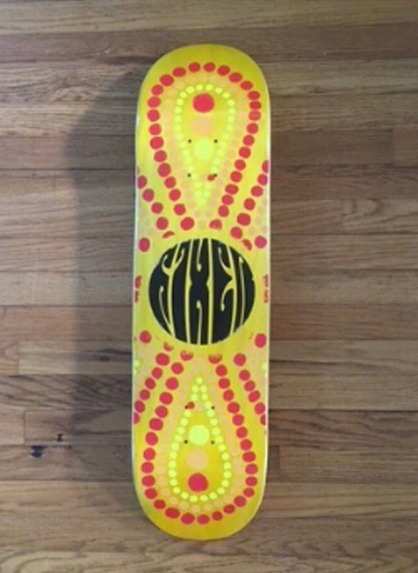 サムネイル： Fixer skateboards(フィクサースケートボード)