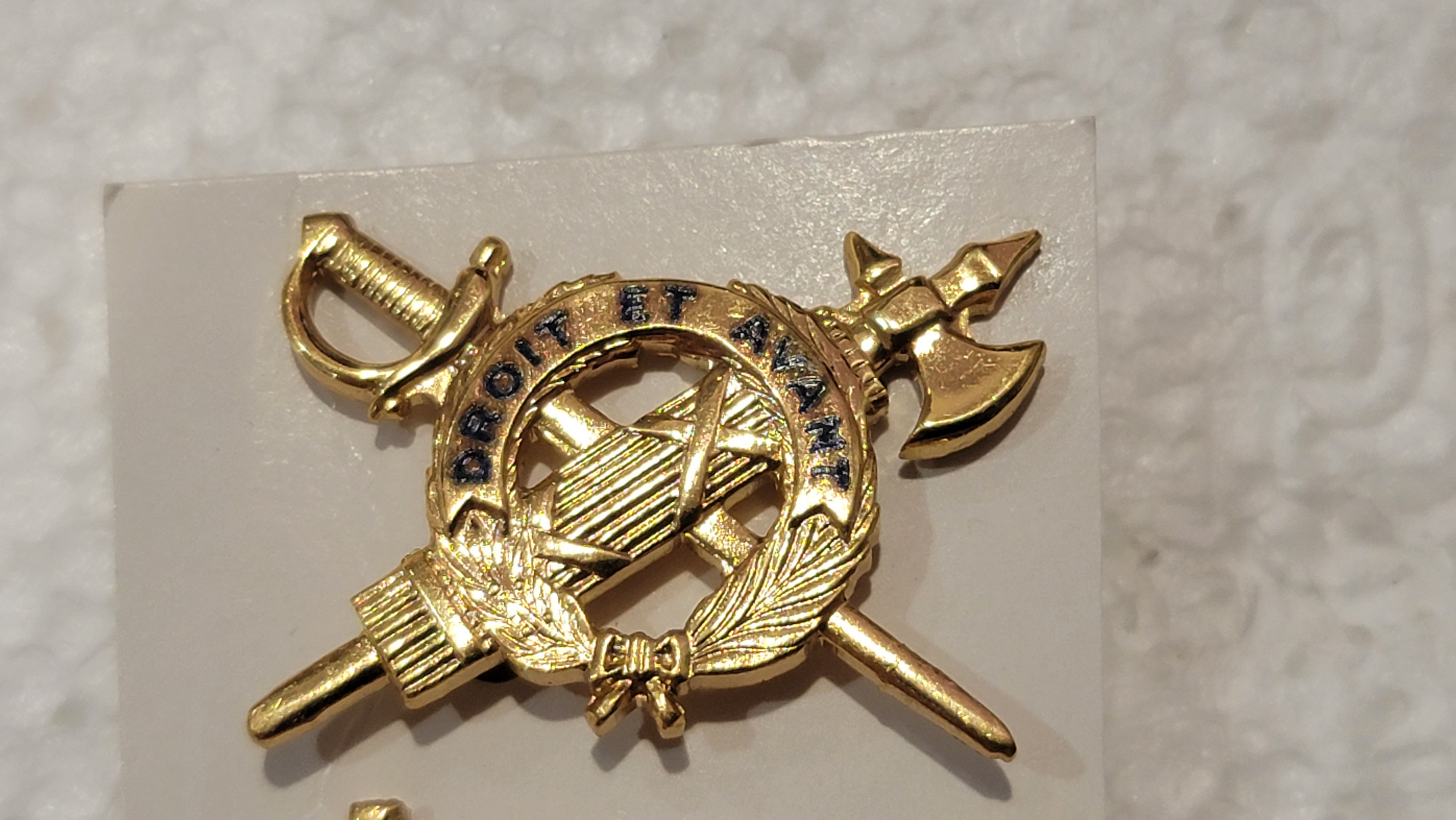 Original WW2 US Army Inspector General's Department Collar Brass Clutch Backed