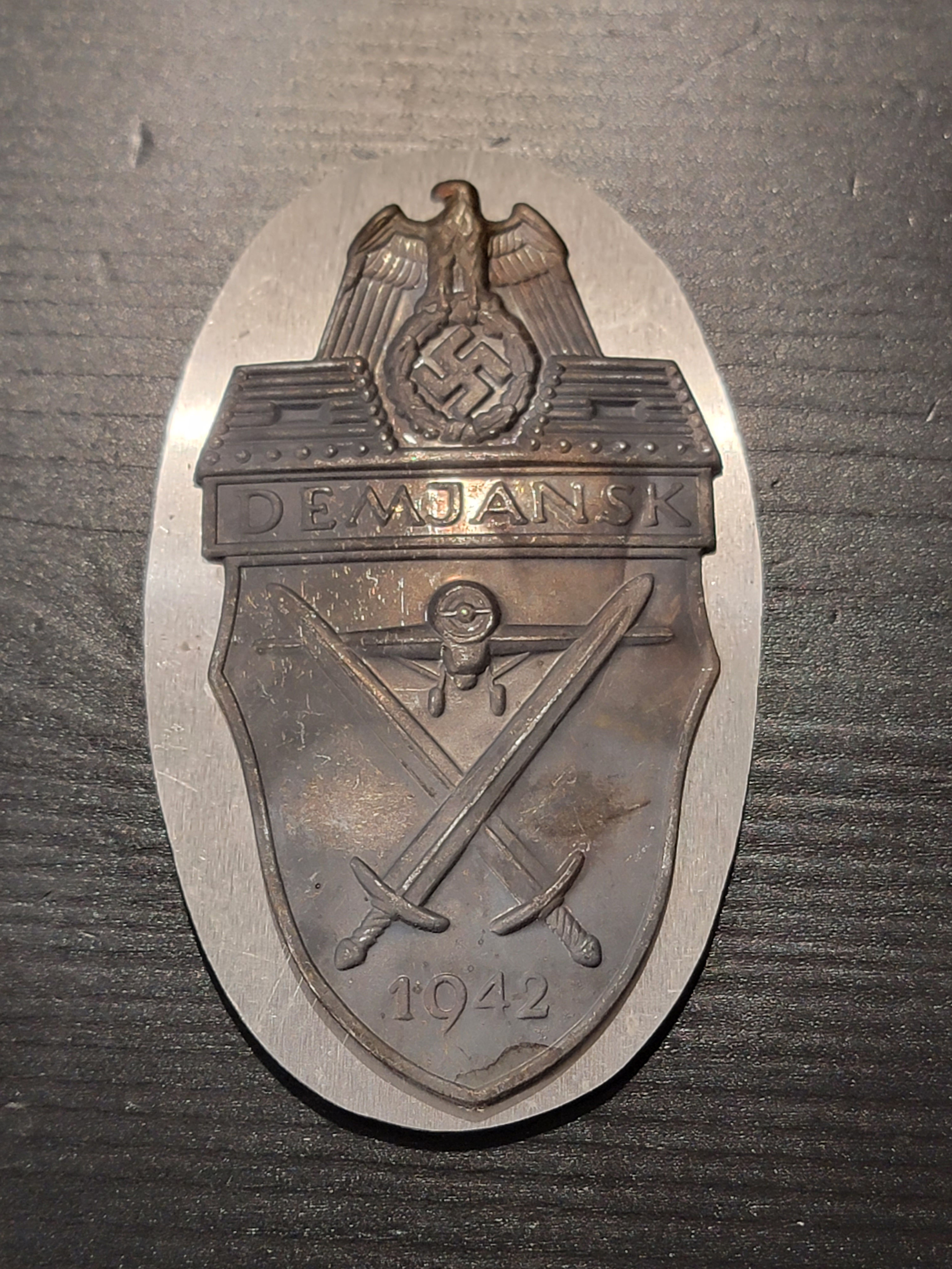 Repro WW2 German Shield Demjansk with Wool Backing
