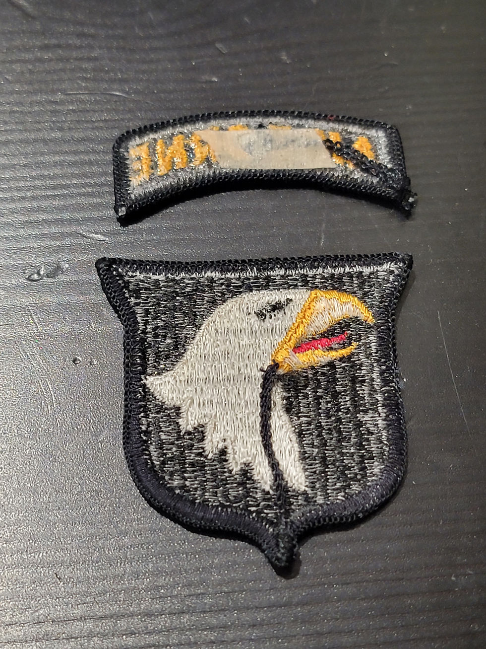 Thumbnail: Original Vietnam Era US Army 101 Airborne Division Screaming Eagle Patch Tab 873