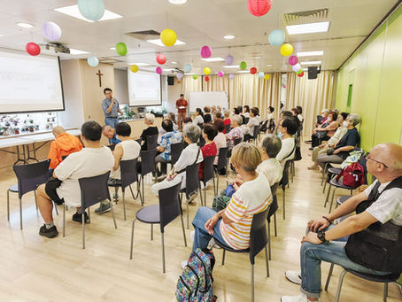 保信堂的地區中醫講座一直都未停過,尋日我哋去到九龍灣為附近老友記服務
