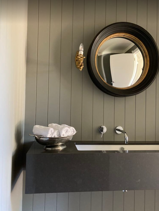 Luxurious Guest Bathroom