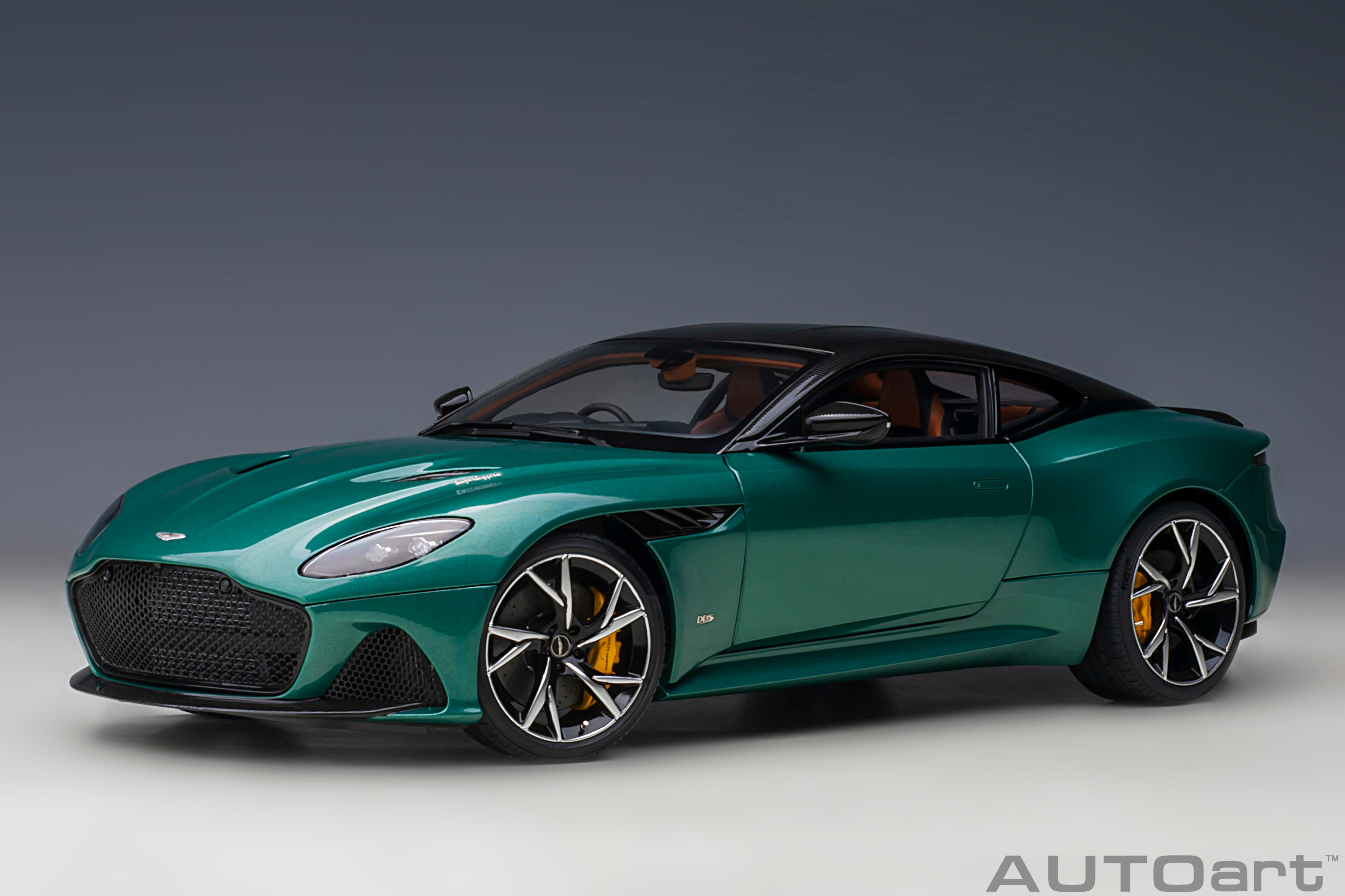 Aston Martin DBS Superleggera