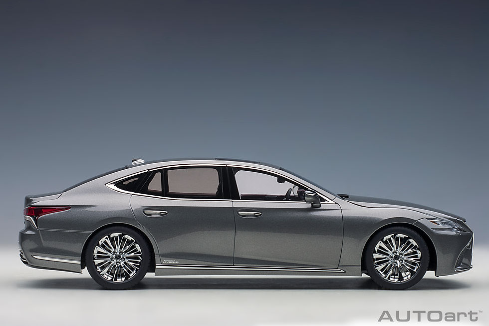 Thumbnail: Lexus LS500h