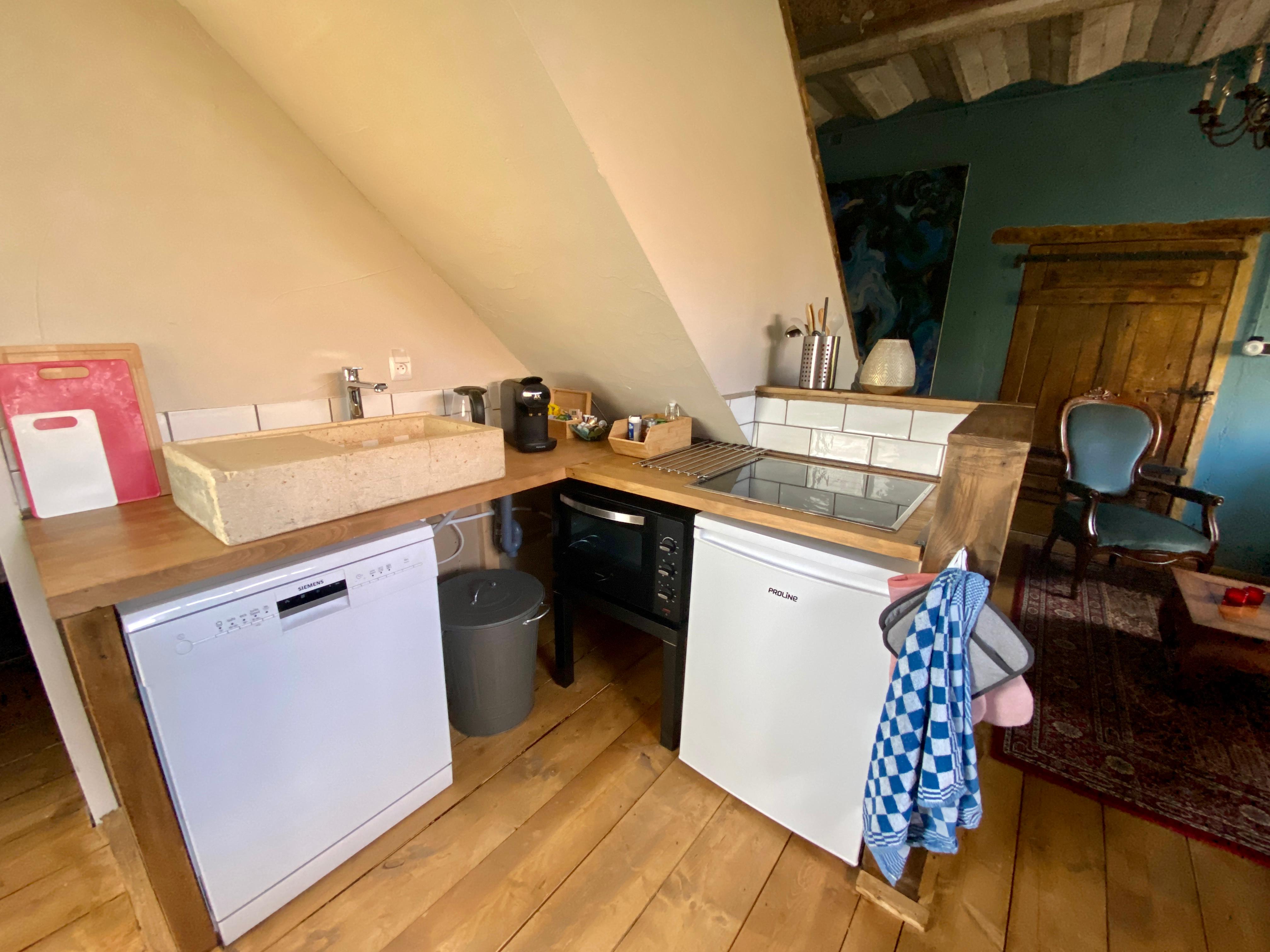 Gîte L'Atelier, Domaine Lavau, 36400 Néret, Frankrijk, France