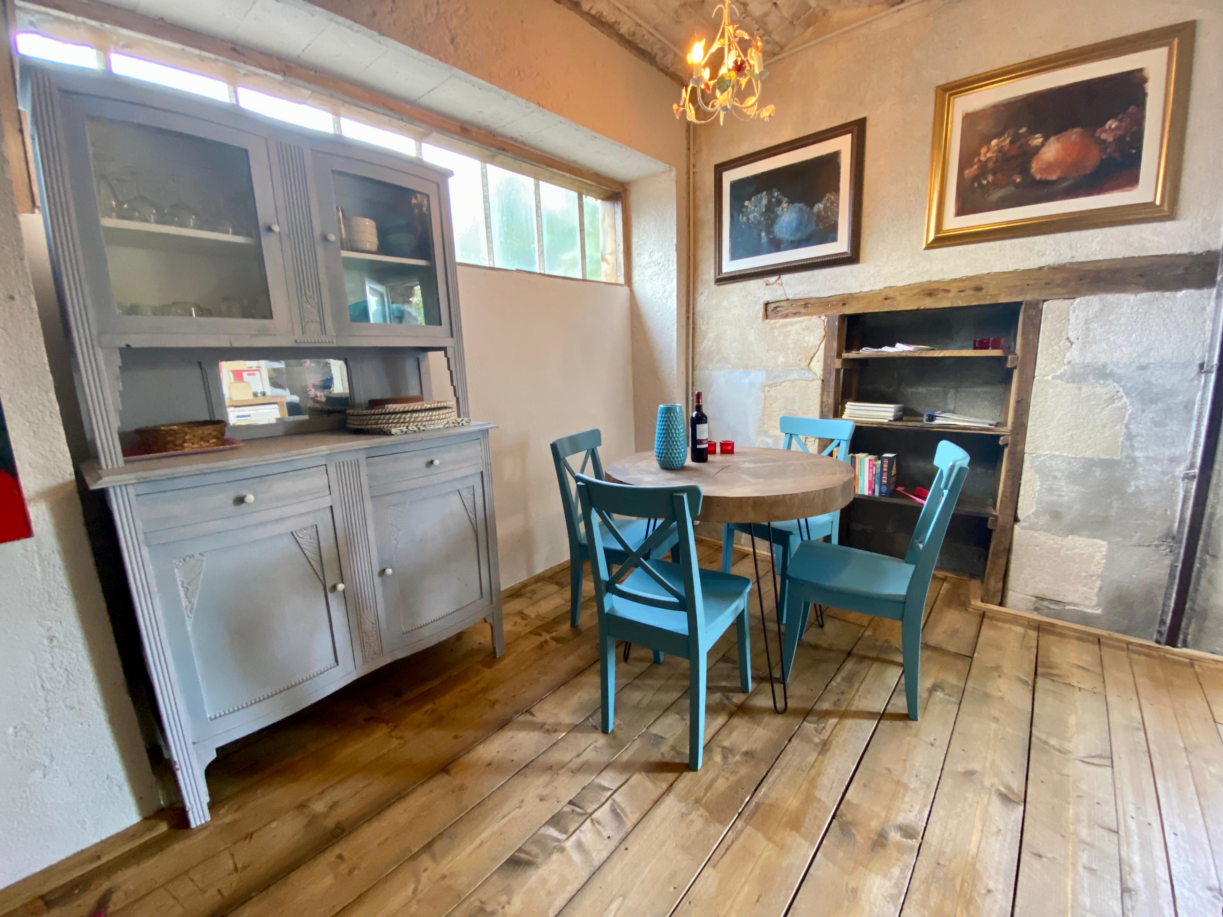 Gîte L'Atelier, Domaine Lavau, 36400 Néret, Frankrijk, France