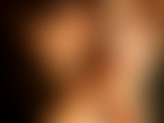 ilustração de uma pintura deum rosto de uma mulher pensando