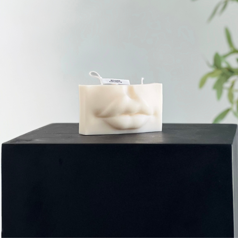 Bougie décorative, la Bouche