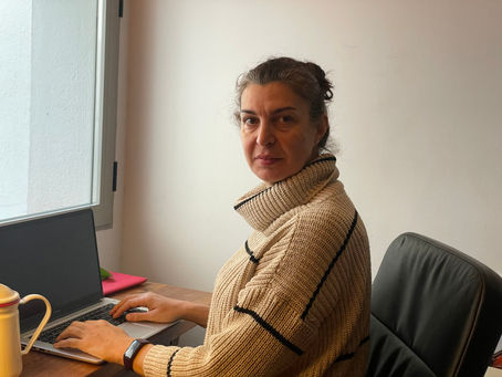Expat Journalist: Fiona Govan