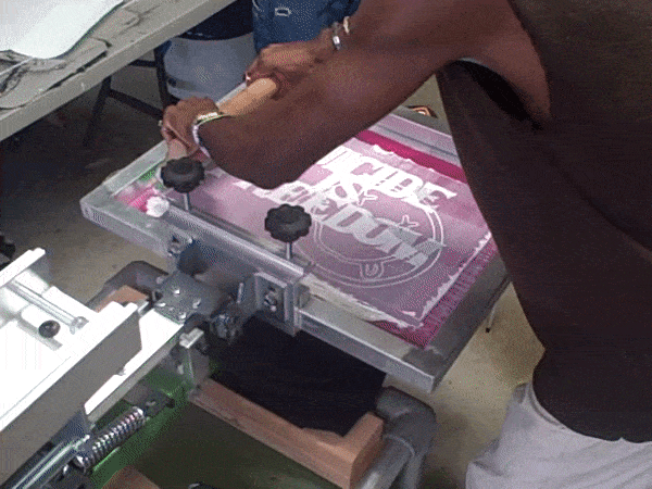 ezgif.com-gif-maker.gif