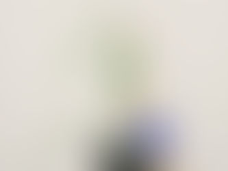 ブルー