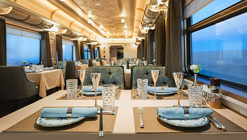 western-dining-car-2560.jpg