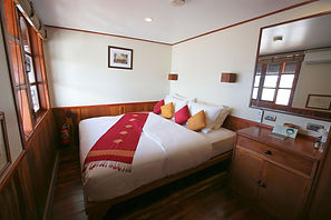 VAT-PHOU-CRUISE-HD-301000.jpg