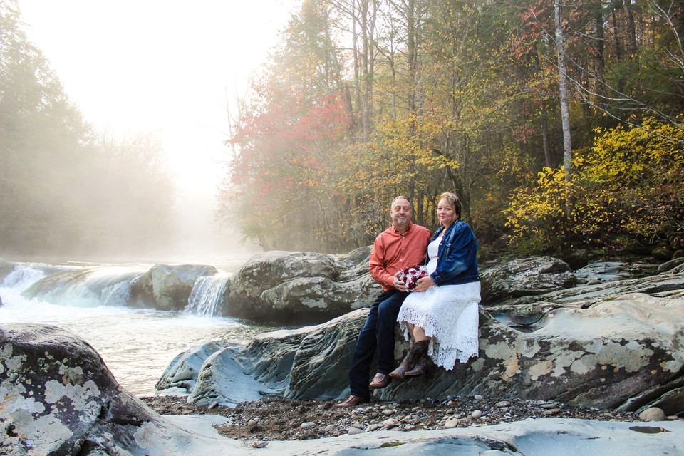 Above The Mist Weddings Gatlinburg Weddings All Inclusive Packages