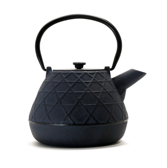 Cast iron tea pot