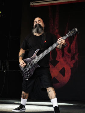 Bassist Tony Campos of Static-X on the Freaks on Parade Tour @ Hollywood Casino Ampitheater Chicago 08|05|22