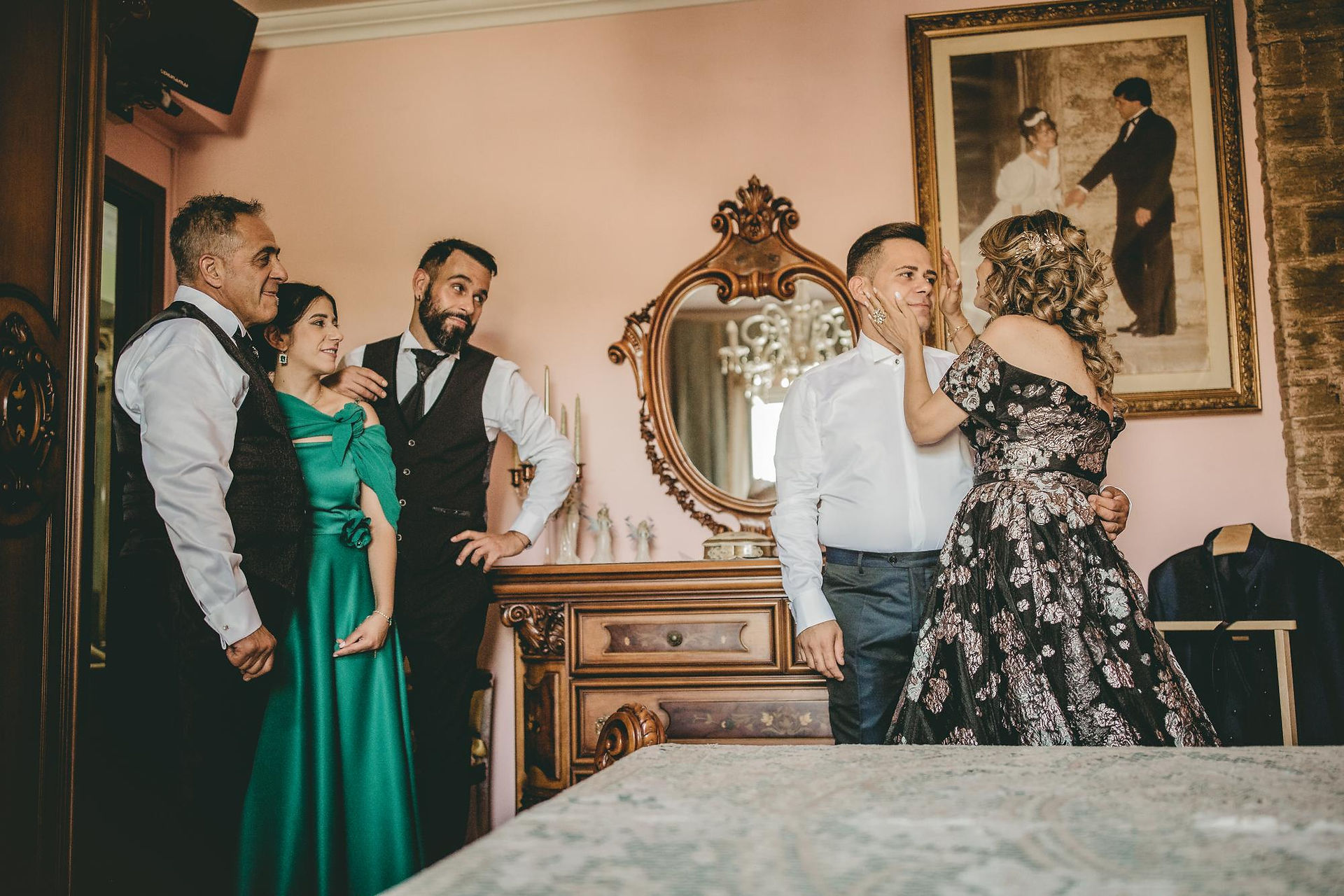 Matrimonio a Mazzarino. Preparativi degli sposi. Foto Walter Lo Cascio 5