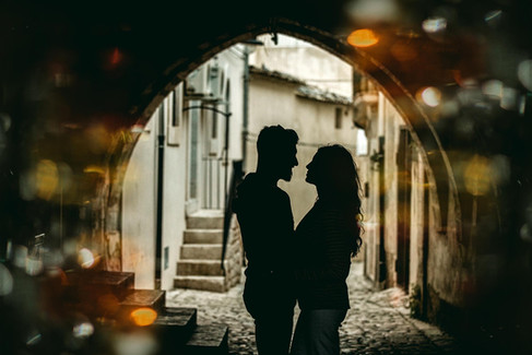 Nei vicoli di Scicli. Foto Walter Lo Cascio