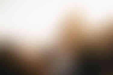 Passeggiata degli sposi tra le architetture storiche del Borgo Cascino 6