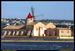 le-saline-di-marsala-al-tramonto_3481981890_o.jpg