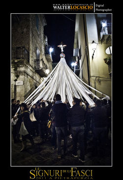 lu-signuri-di-li-fasci-2011-a-pietraperzia_5725234691_o.jpg