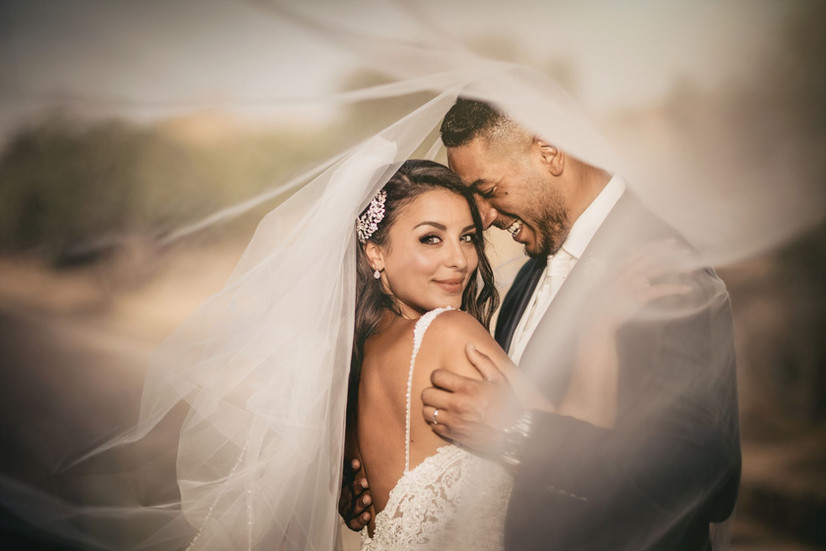 Bellissimi ritratti alla sposa alla valle dei templi di Agrigento.