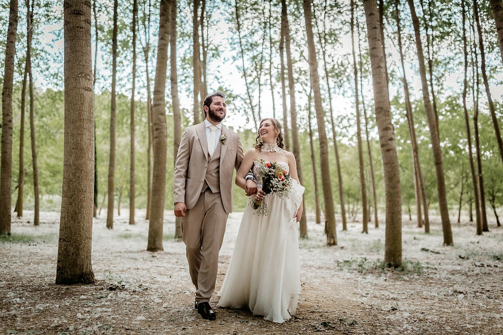 A moment from a Sicilian wedding. Photo by Walter Lo Cascio