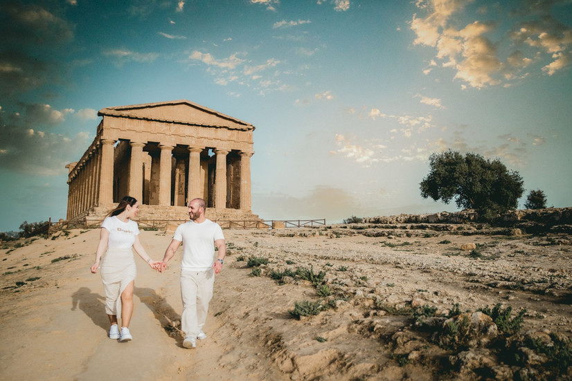 Prewedding alla Valle dei Templi di Agrigento. Foto Walter Lo Cascio 3