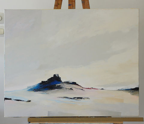 tableau fait à la peinture à l'huile représentant une vallée lointaine de couleur gris