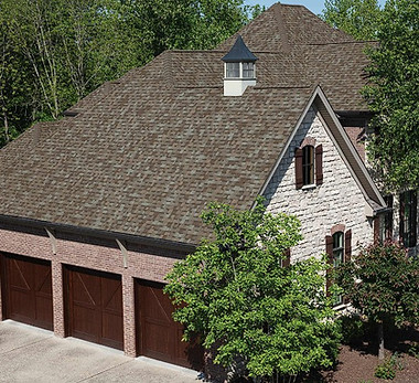 Roofing_contractor_40243.jpg