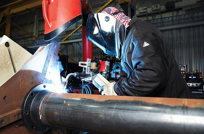 Heli Weldings Onsite Worker 2